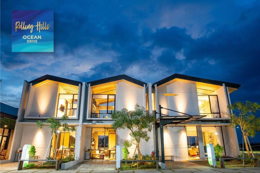 Villa Rolling Hills Depan Trans Mall Makassar Exterior photo