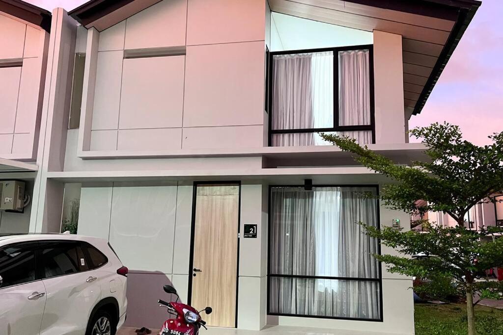 Villa Rolling Hills Depan Trans Mall Makassar Exterior photo